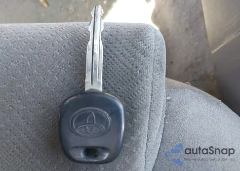 2004 Toyota Camry Solara Se from USA, damaged, VIN 4T1CE38P74U880982